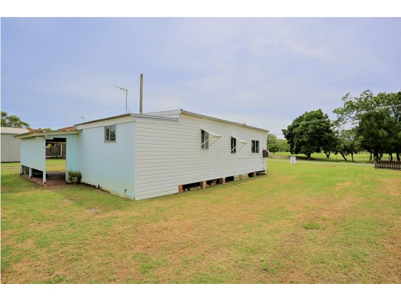 3 Howard Street, Bargara QLD 4670