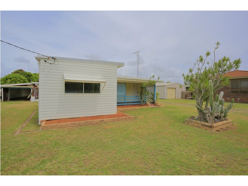 3 Howard Street, Bargara QLD 4670