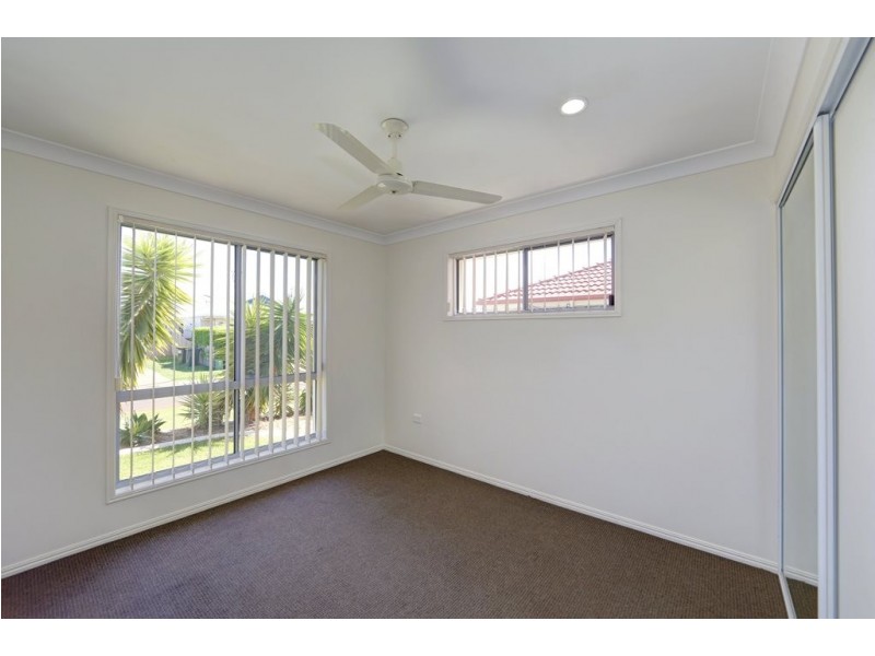 18 Belmonte Drive, Coral Cove QLD 4670