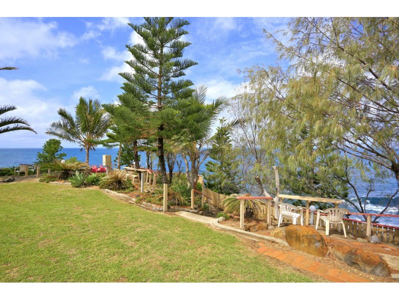 78 Barolin Esplanade, Coral Cove QLD 4670