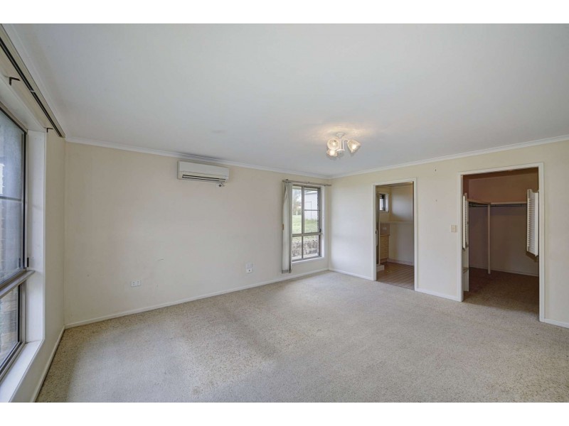78 Barolin Esplanade, Coral Cove QLD 4670