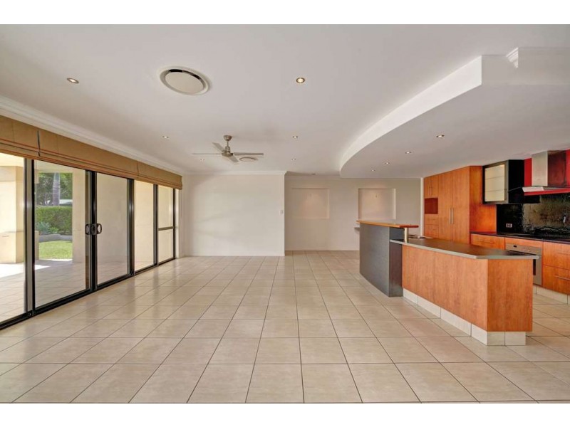3 Andy Kemp Place, Bargara QLD 4670