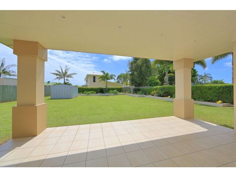 3 Andy Kemp Place, Bargara QLD 4670