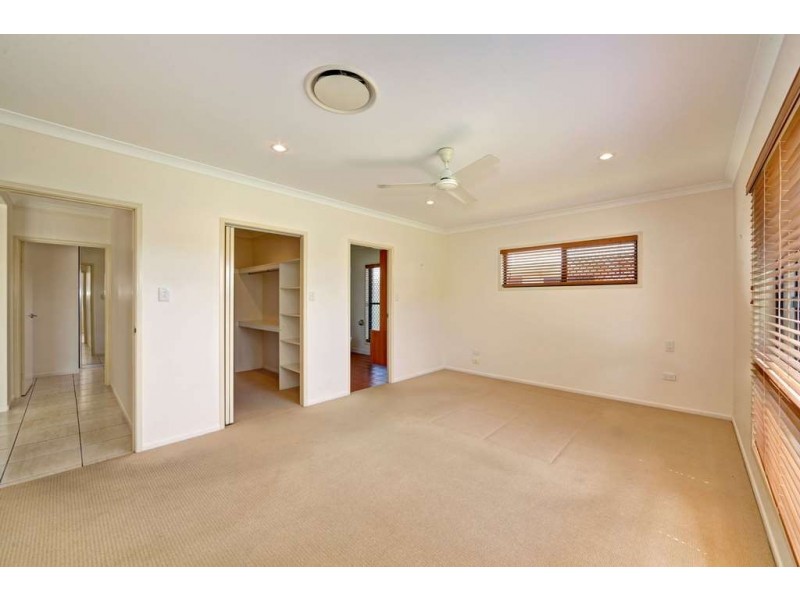 3 Andy Kemp Place, Bargara QLD 4670
