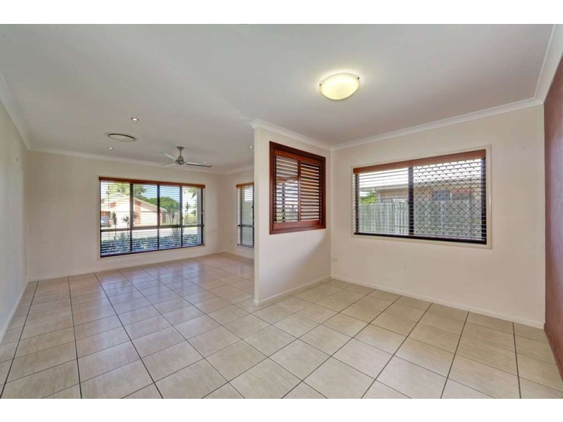 3 Andy Kemp Place, Bargara QLD 4670