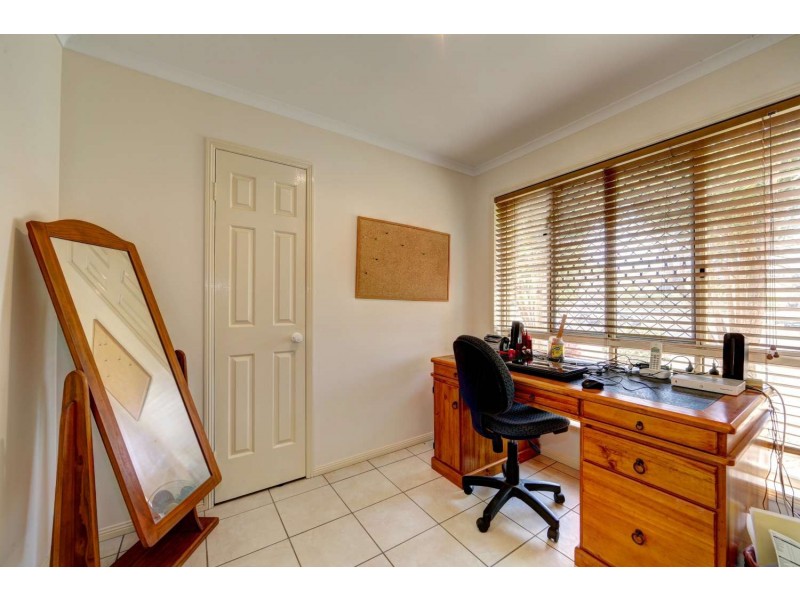 172 Barolin Esplanade, Coral Cove QLD 4670