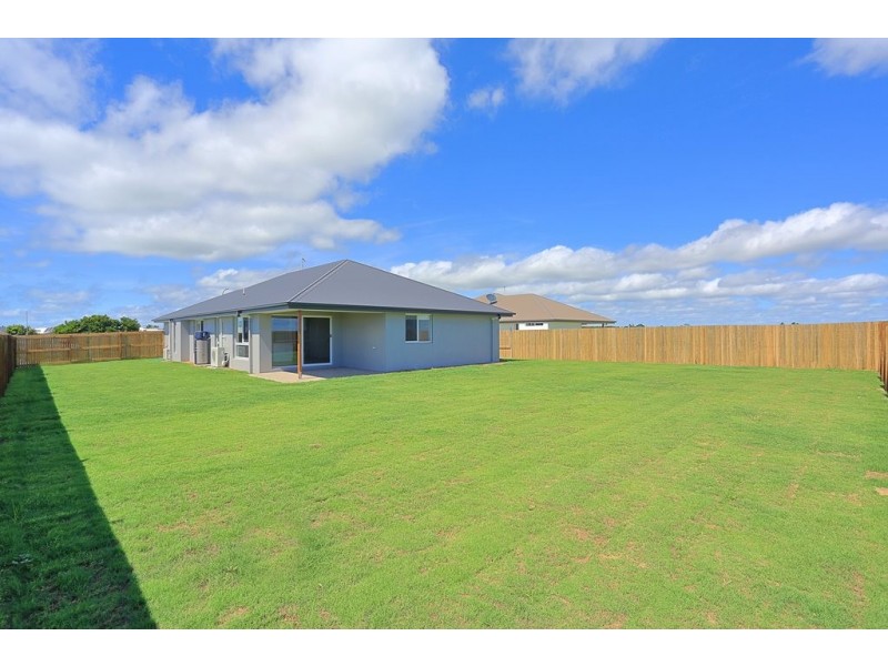 34 Firefly Street, Bargara QLD 4670