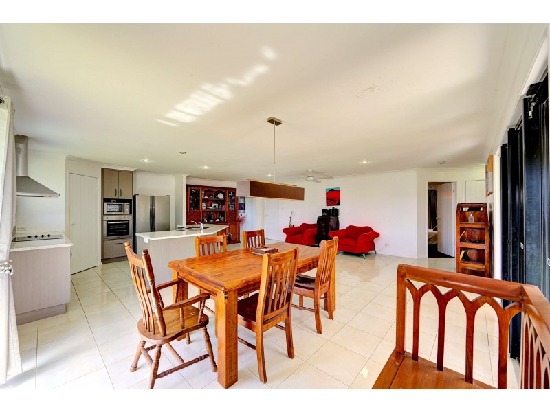 27 Innes Park Road, Innes Park QLD 4670