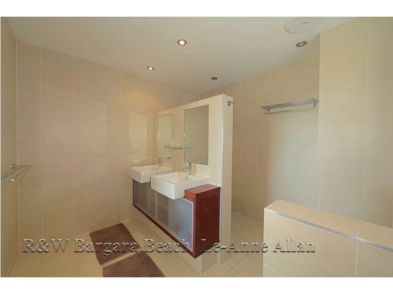 Unit 5, Edge, 13 McCavanagh Street, Bargara QLD 4670