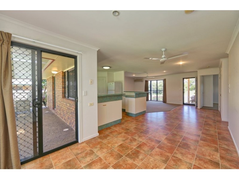 40 Davidson Street, Bargara QLD 4670