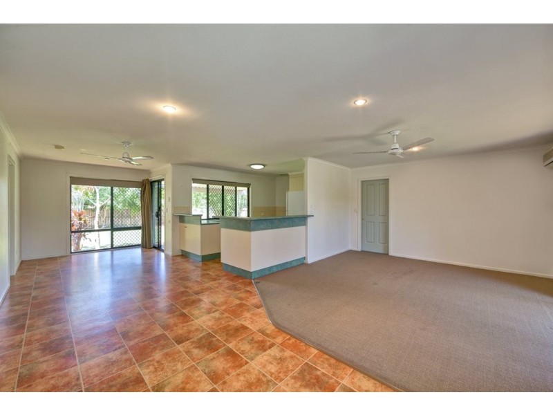 40 Davidson Street, Bargara QLD 4670