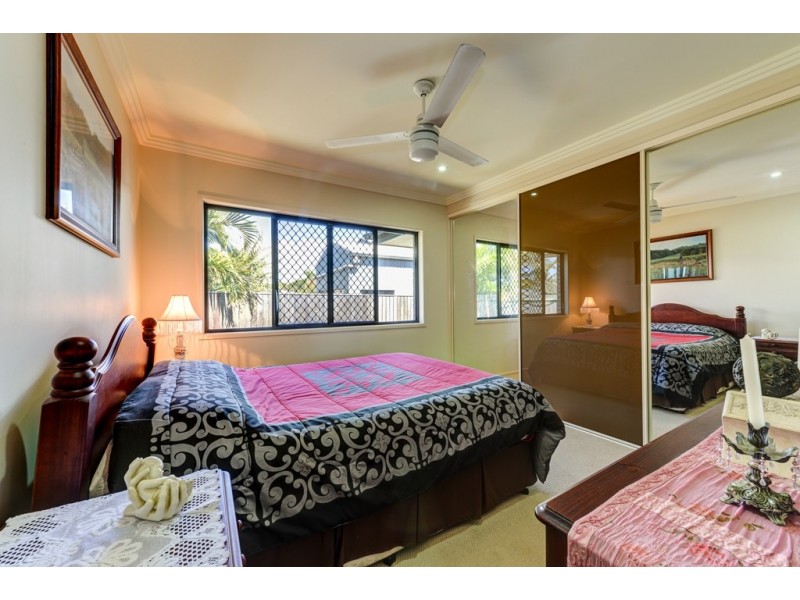 4 Seahorse Court, Innes Park QLD 4670