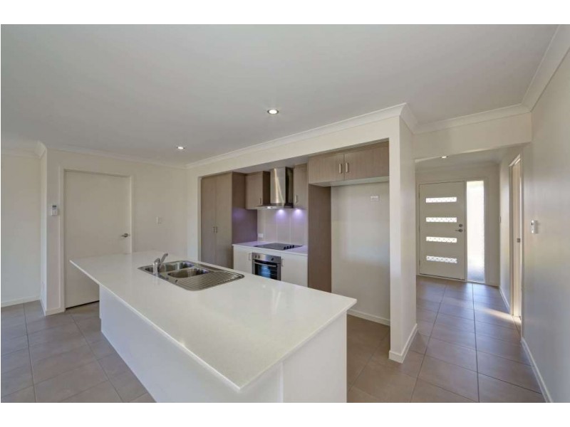 32 Firefly Street, Bargara QLD 4670