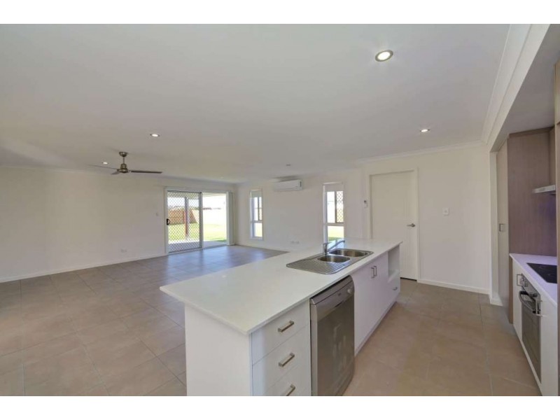 32 Firefly Street, Bargara QLD 4670