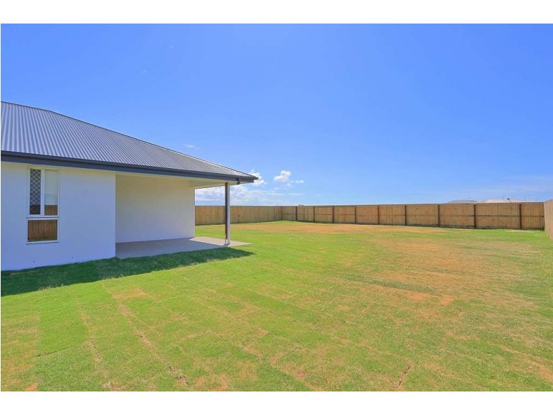 32 Firefly Street, Bargara QLD 4670