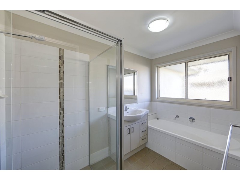 9 Firefly Street, Bargara QLD 4670