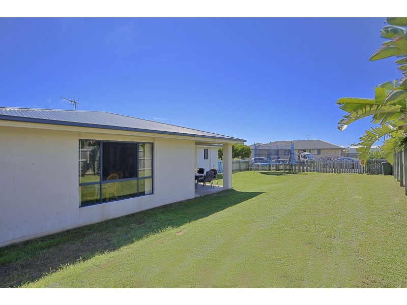 41 Bisdee Street, Coral Cove QLD 4670