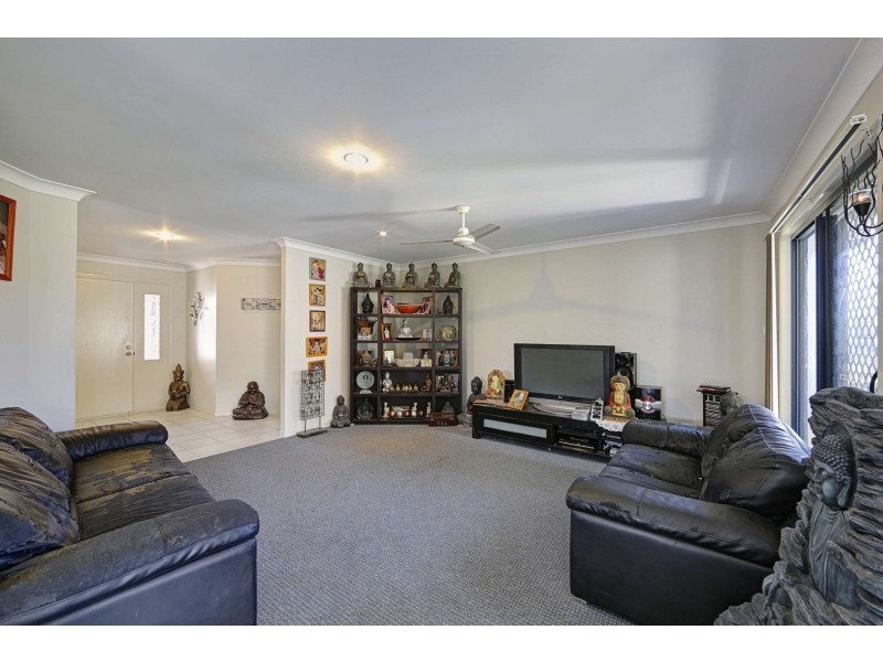 41 Bisdee Street, Coral Cove QLD 4670