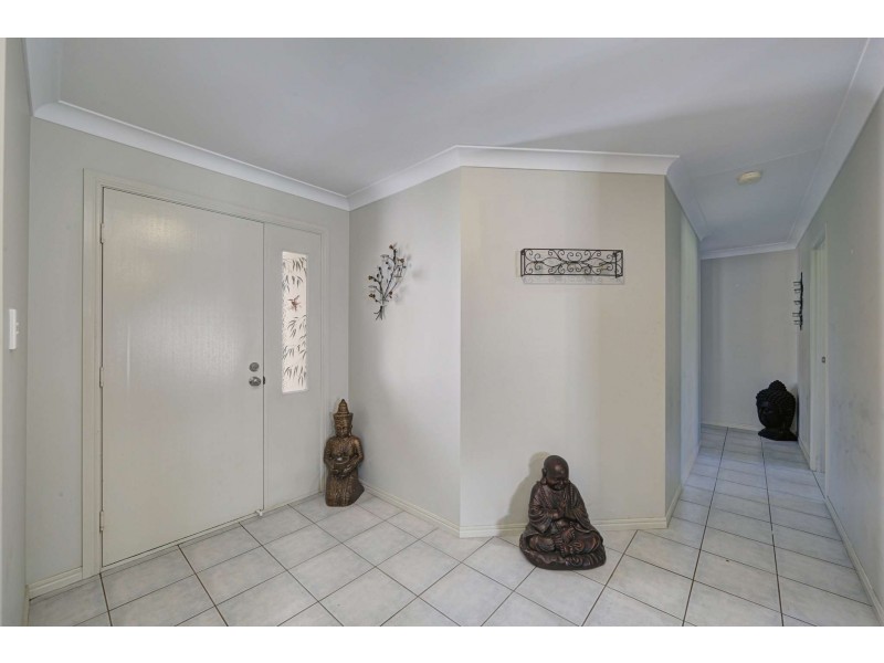 41 Bisdee Street, Coral Cove QLD 4670