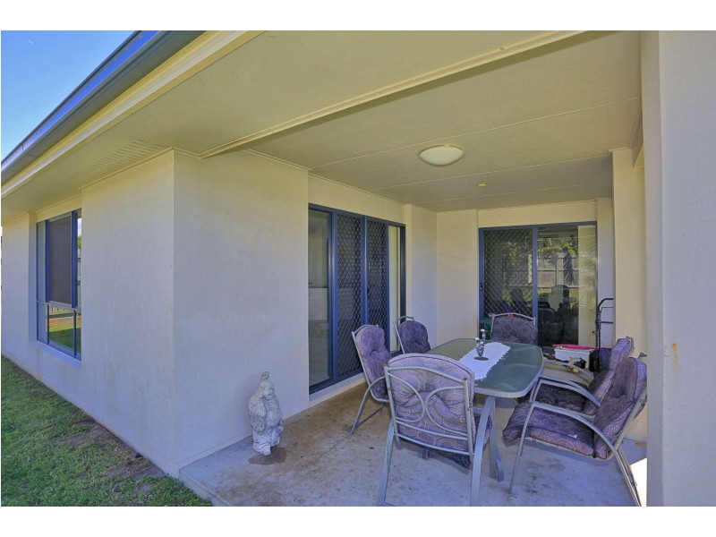 41 Bisdee Street, Coral Cove QLD 4670