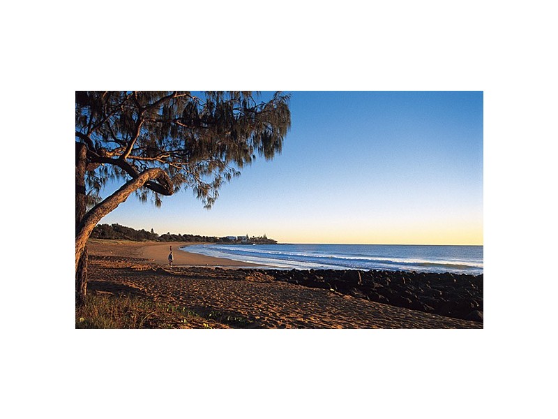 120 Davidson Street, Bargara QLD 4670