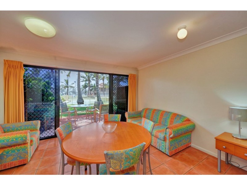 Villa 18 Pebble Beach Drive, Coral Cove QLD 4670