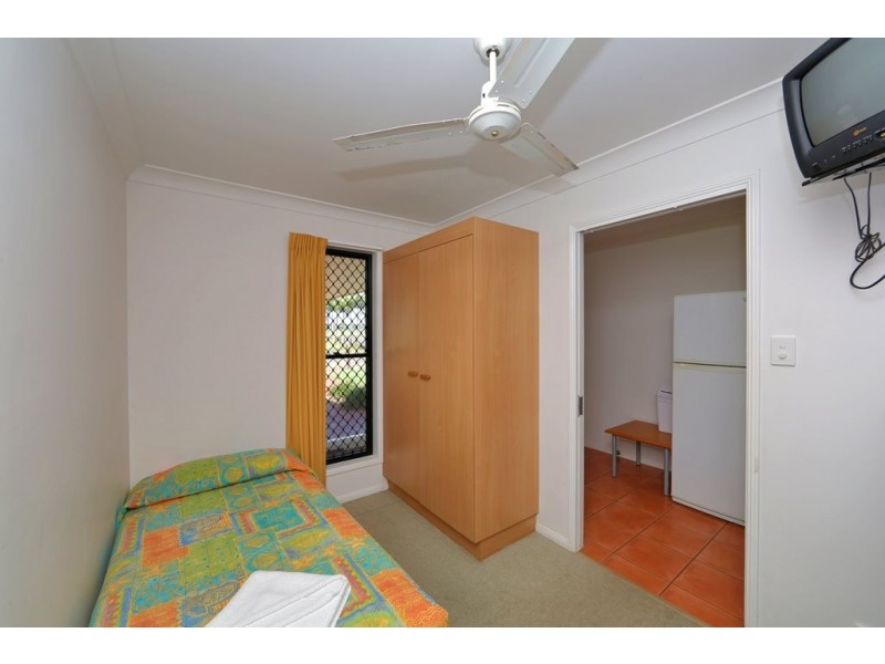 Villa 18 Pebble Beach Drive, Coral Cove QLD 4670