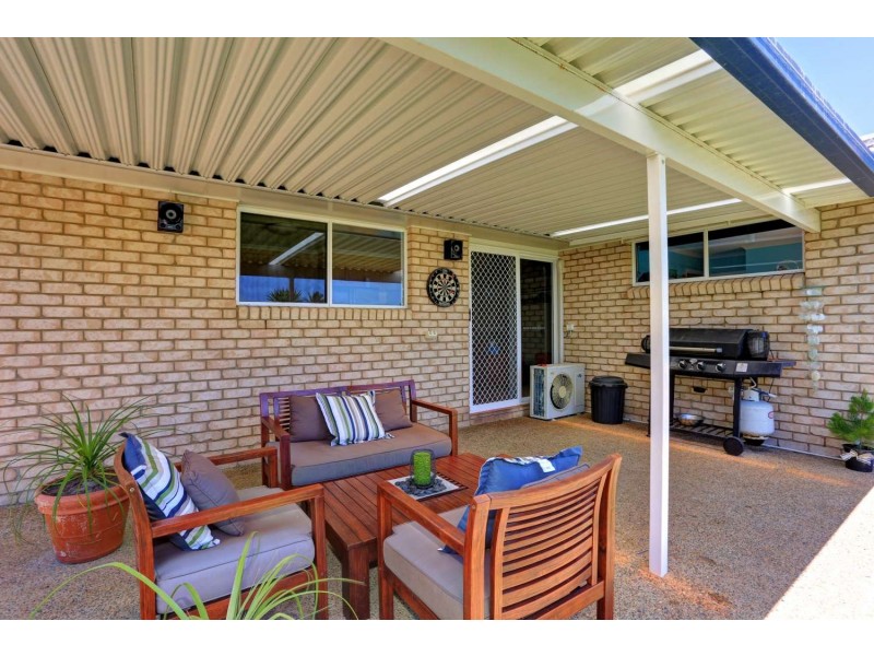 10 Majestic Place, Coral Cove QLD 4670