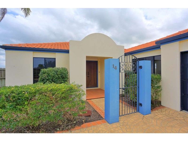 Villa 14, Chantelle Circuit, Coral Cove QLD 4670