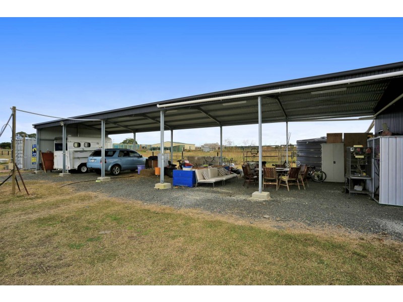 1021- D Elliott Heads Road, Innes Park QLD 4670