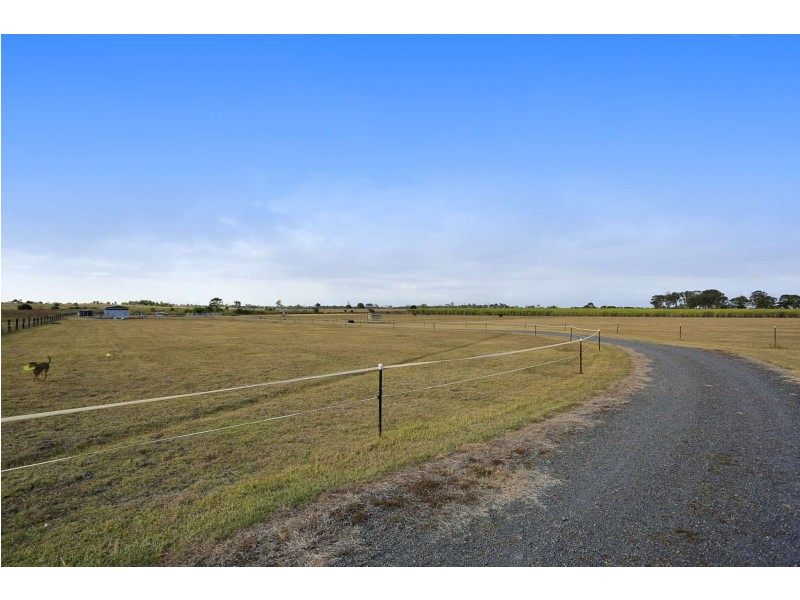 1021- D Elliott Heads Road, Innes Park QLD 4670