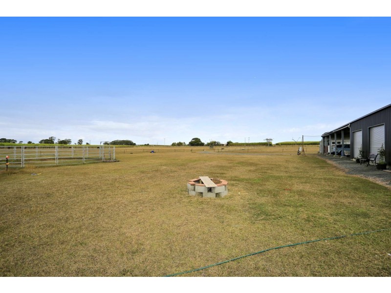 1021- D Elliott Heads Road, Innes Park QLD 4670