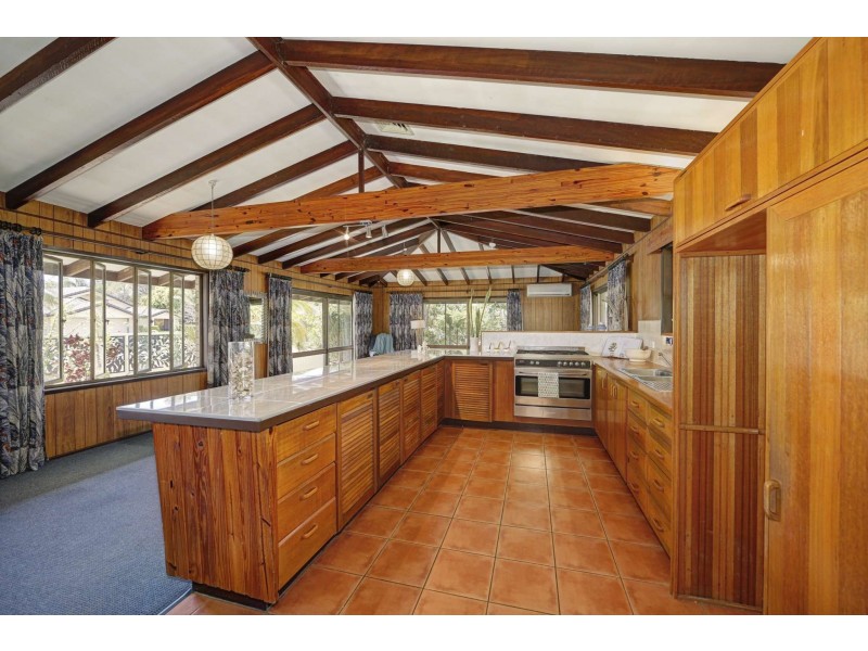 17 Bussey Street, Bargara QLD 4670