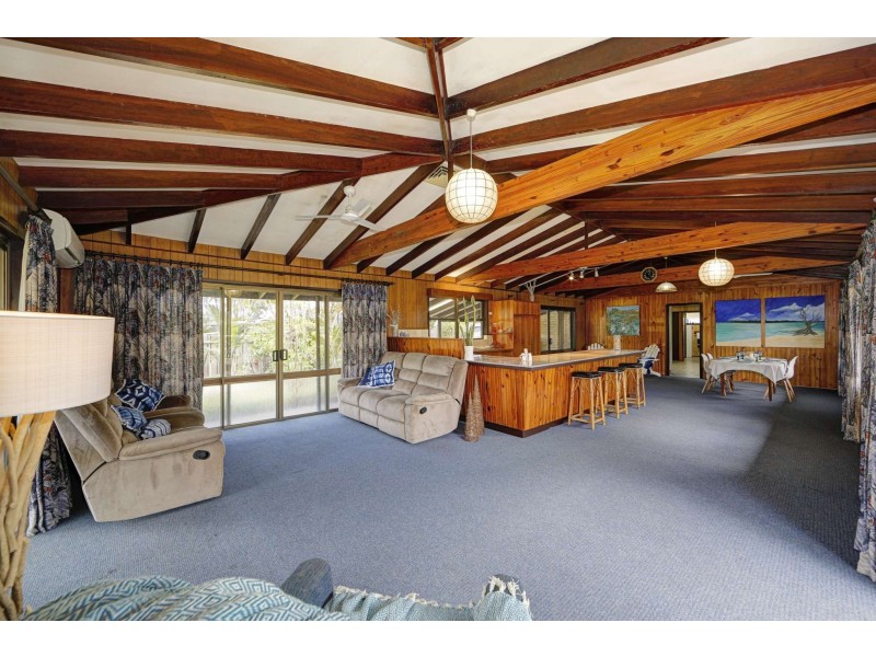 17 Bussey Street, Bargara QLD 4670