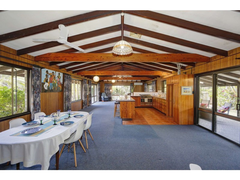 17 Bussey Street, Bargara QLD 4670