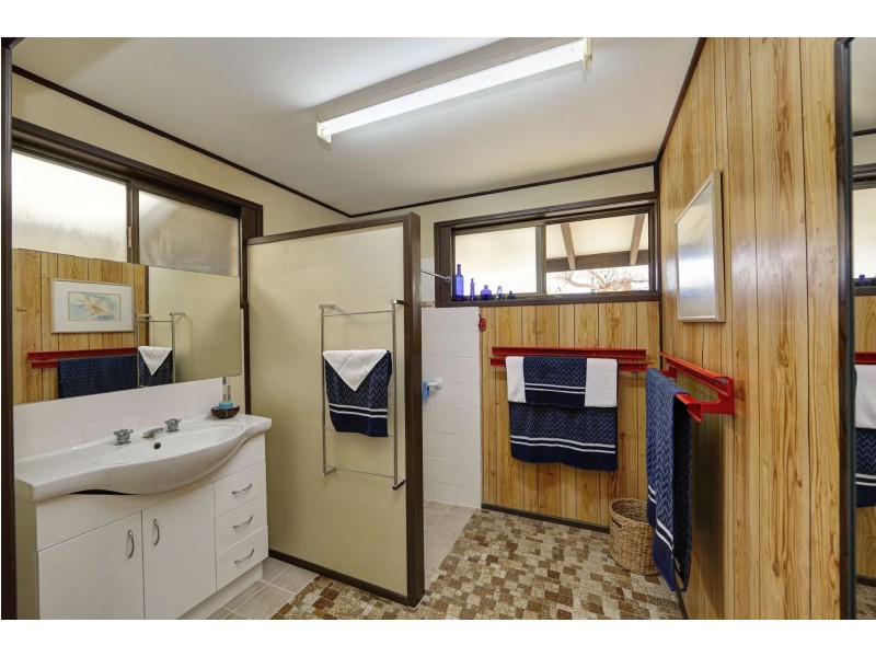 17 Bussey Street, Bargara QLD 4670