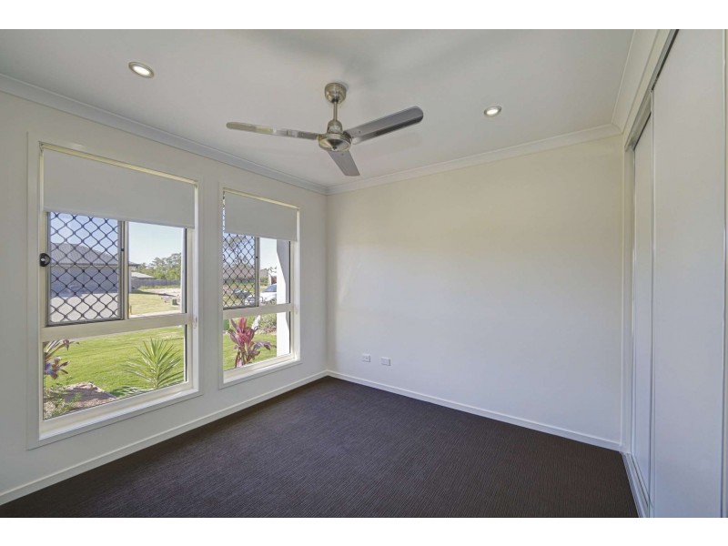 20 Banner Court, Branyan QLD 4670