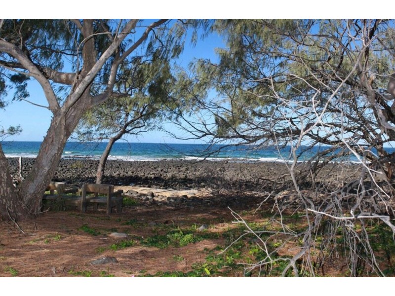 13 Chantelle Circuit, Coral Cove QLD 4670