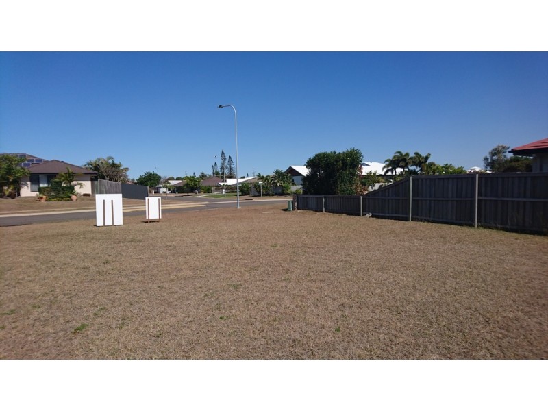 24 Breeze Drive, Bargara QLD 4670