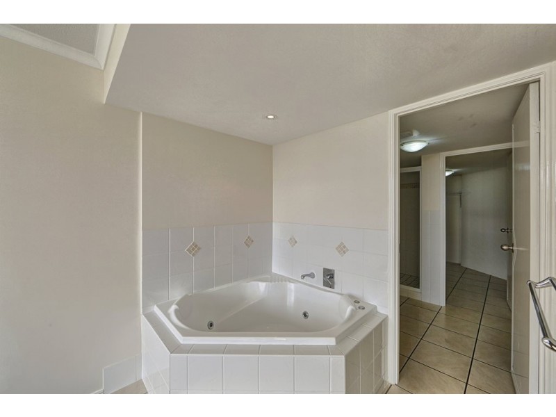 Unit 9, ‘Bargara Blue’ 2 Baxter Street, Bargara QLD 4670