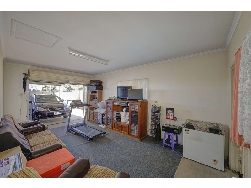 2 Trevors Road, Bargara QLD 4670