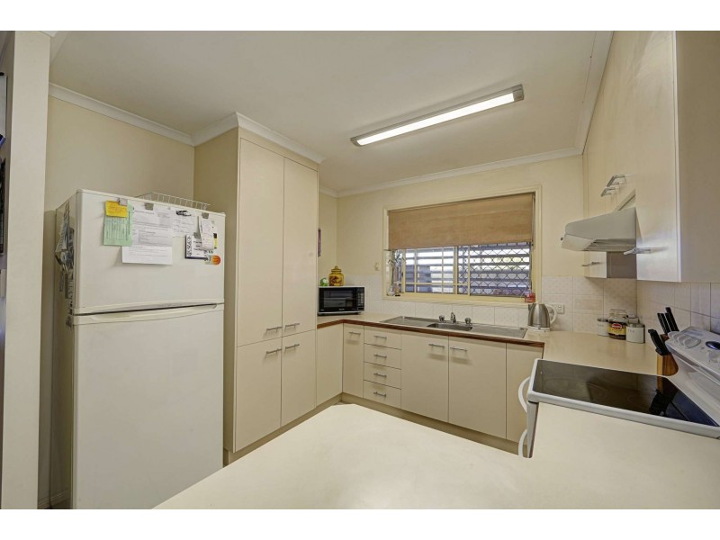 2 Trevors Road, Bargara QLD 4670