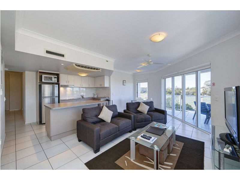 8/52 Johnson Street, Bargara QLD 4670