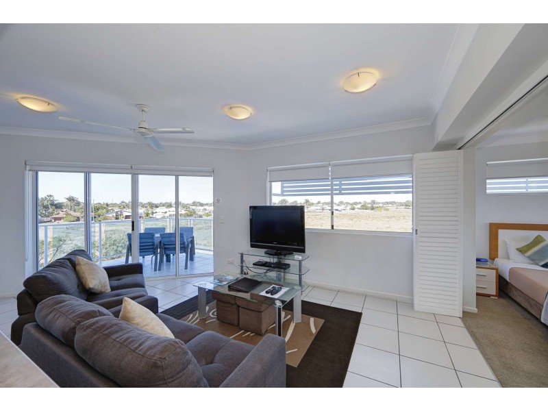 8/52 Johnson Street, Bargara QLD 4670