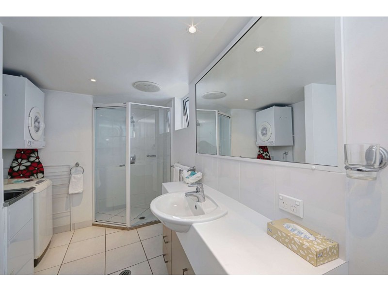 8/52 Johnson Street, Bargara QLD 4670