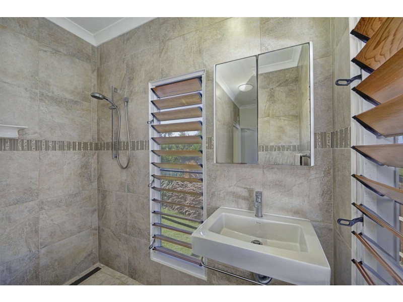 27 Badilla Street, Innes Park QLD 4670