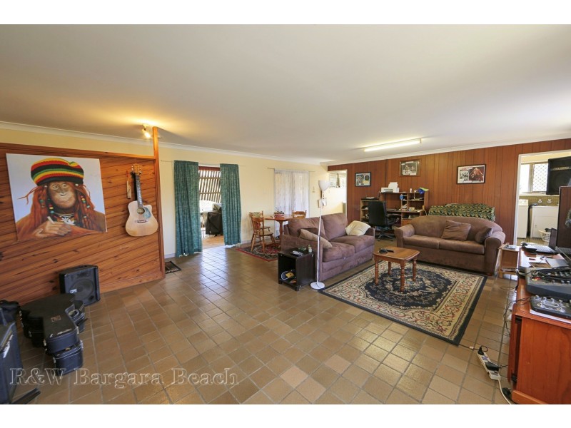 48 Holland Street, Bargara QLD 4670