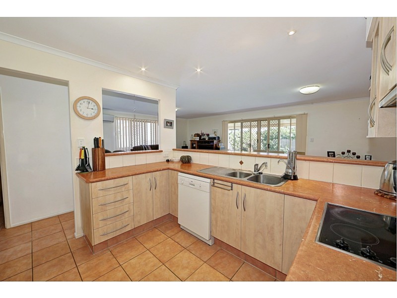 15 Cascade Parade, Bargara QLD 4670