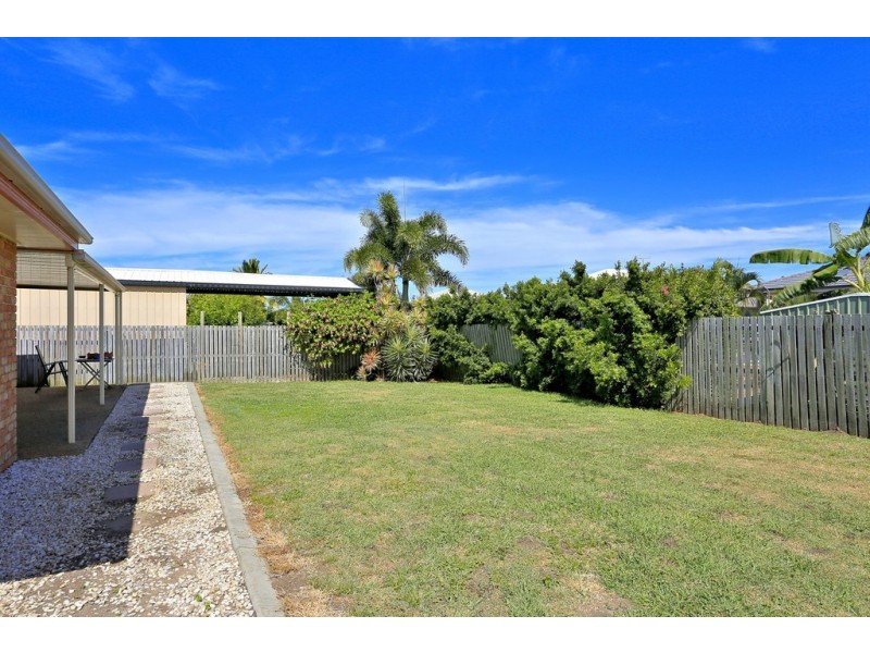 15 Cascade Parade, Bargara QLD 4670