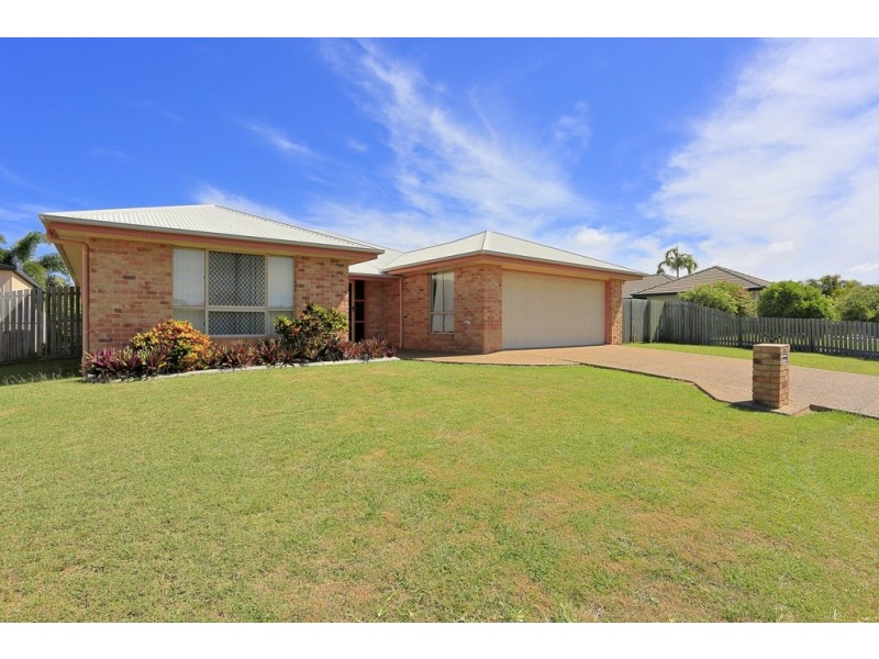 15 Cascade Parade, Bargara QLD 4670